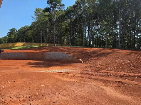 Exterior - 374 Meadows Dr, Bethlehem, GA 30620 photo 11 of 12