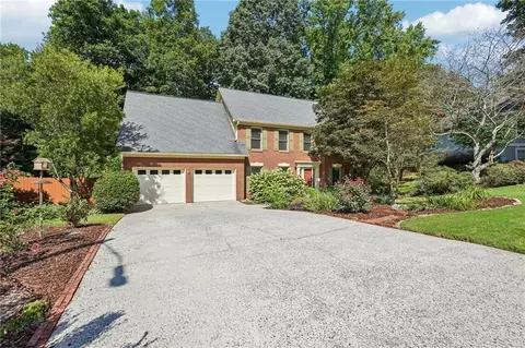 89 Creekside Dr, Dallas, GA 30157
