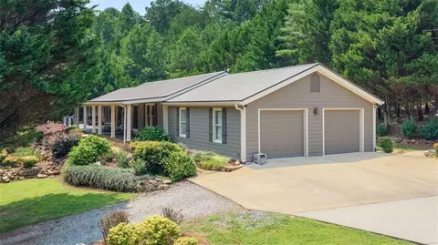 2064 Knight Rd, Ellijay, GA 30540