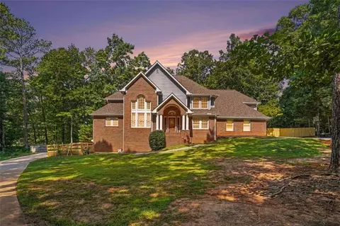 2453 SE Lost Valley Trl, Conyers, GA 30094