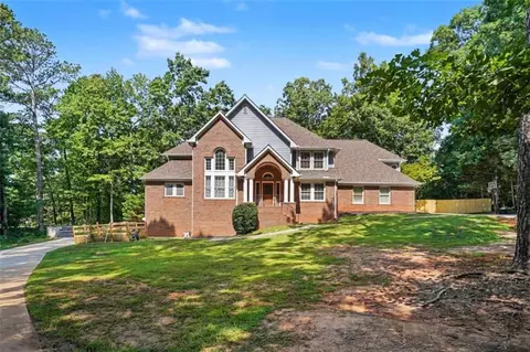 2453 SE Lost Valley Trl, Conyers, GA 30094