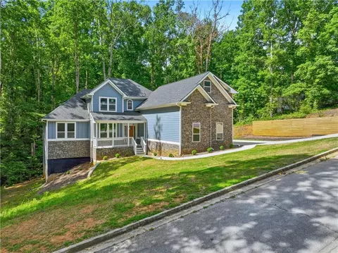1119 SE Plantation Dr SE, Conyers, GA 30094