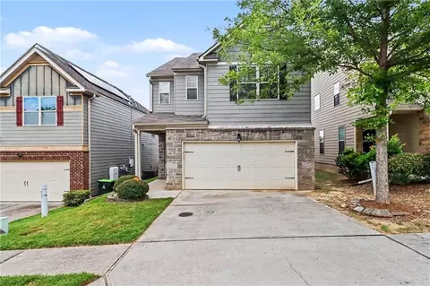5885 Seabright Ln, Atlanta, GA 30349