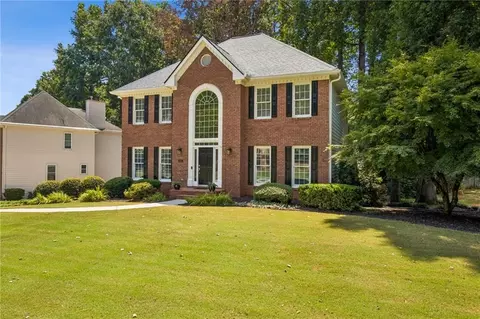 1401 Providence Dr, Lawrenceville, GA 30044