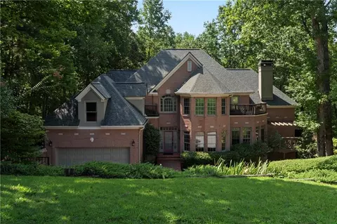 27 Wing Mill Rd, Sandy Springs, GA 30350