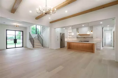 Living - 2944 George Williams Rd # -A, Monroe, GA 30656 photo 5 of 8