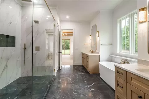 Bath - 2944 George Williams Rd # -A, Monroe, GA 30656 photo 3 of 11