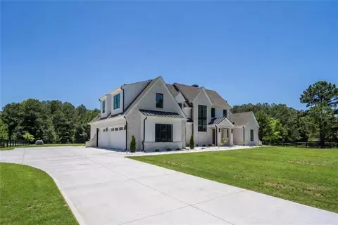 Exterior - 2944 George Williams Rd # -A, Monroe, GA 30656 photo 4 of 11