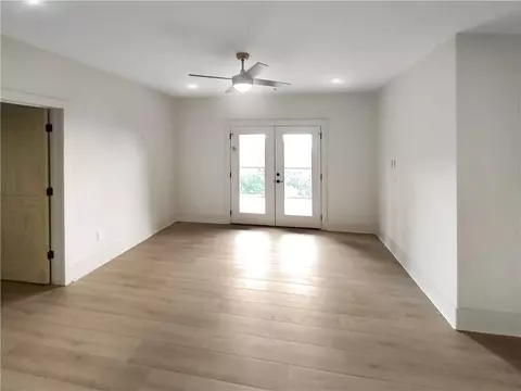 Living - 5510 Monument Rd, Jasper, GA 30143 photo 2 of 3