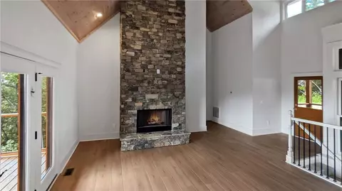 Living - 5510 Monument Rd, Jasper, GA 30143 photo 3 of 4