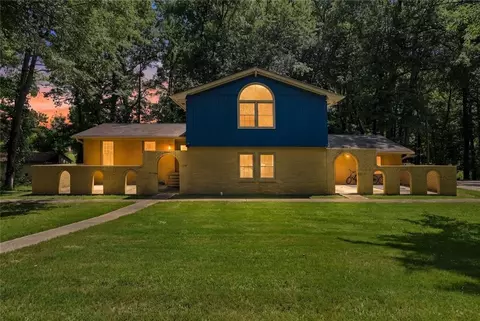 3806 Loganville Hwy SW, Loganville, GA 30052