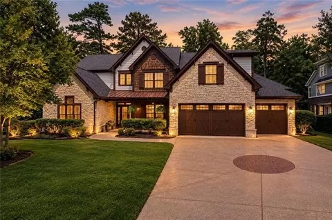 2265 Venture Dr, Marietta, GA 30062