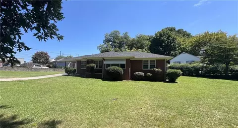 115 Charles Ave SE, Marietta, GA 30067