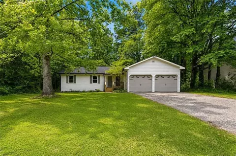 3129 Calumet Pl NW, Kennesaw, GA 30152