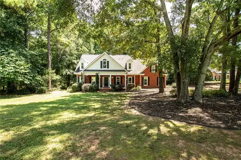 Exterior - 1011 Lakeside Ct, Bishop, GA 30621 photo 12 of 13