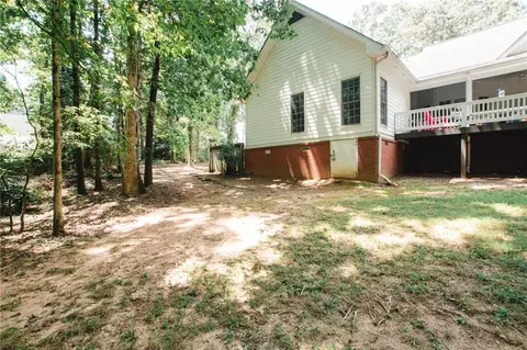 Exterior - 1011 Lakeside Ct, Bishop, GA 30621 photo 8 of 13
