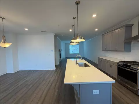 Kitchen - 3488 Reaping Rdg, Suwanee, GA 30024 photo 5 of 8