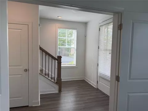 Entry Way - 3488 Reaping Rdg, Suwanee, GA 30024 photo 3 of 3