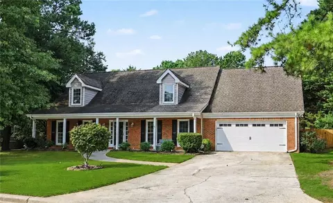 1407 Mill Glenn Ct, Lawrenceville, GA 30045
