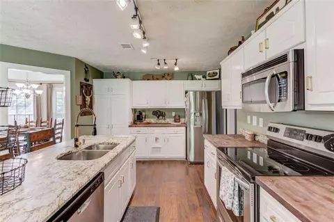 2037 Windfield Dr, Monroe, GA 30655 photo 17