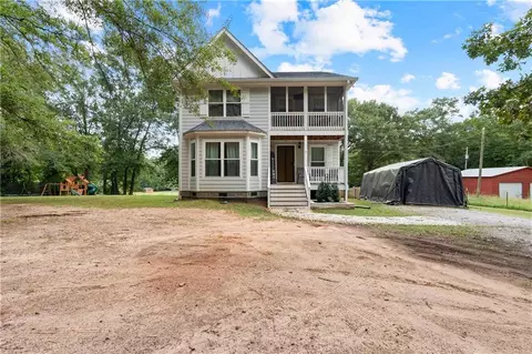 303 Gamble Dr, Carrollton, GA 30116