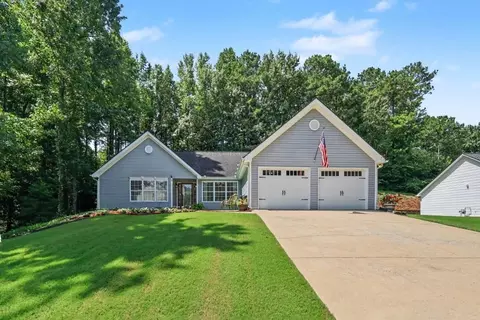 29 Oakridge Ct, Douglasville, GA 30134