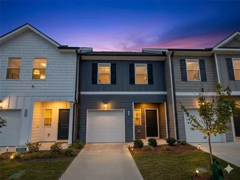 129 Jaxton St, Hoschton, GA 30548