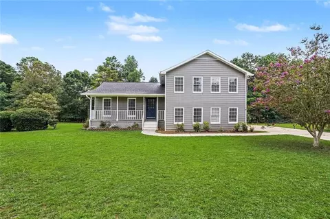 125 Beacon Dr, Fayetteville, GA 30215