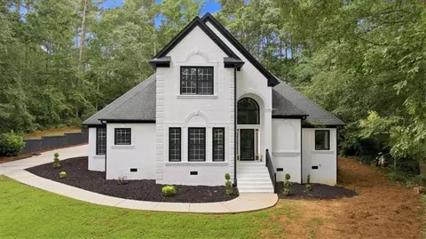 141 Amicalola Way, Jonesboro, GA 30236