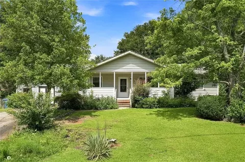 1320 Sunsweet Dr, Lawrenceville, GA 30043