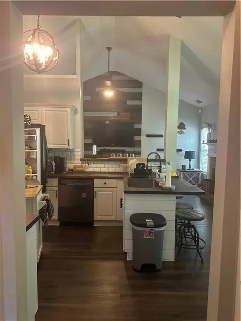 Kitchen - 205 Stagecoach Pass, Temple, GA 30179 photo 4 of 4