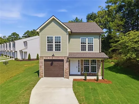 305 Legacy Ln, Calhoun, GA 30701