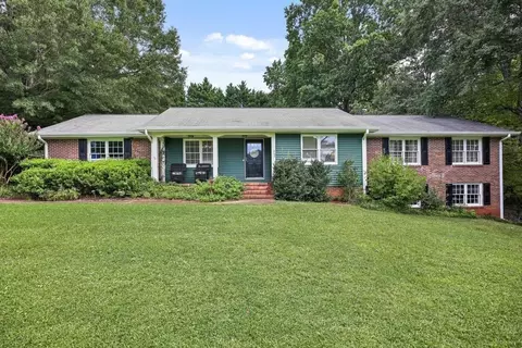 462 Stewart Ave NW, Marietta, GA 30064