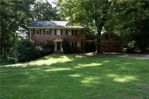 3240 Birchfield Trce, Marietta, GA 30068