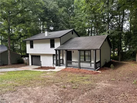 3420 Cedar Rock Ln, Lithonia, GA 30038