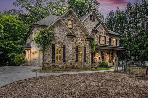3809 Wieuca Rd NE, Atlanta, GA 30342