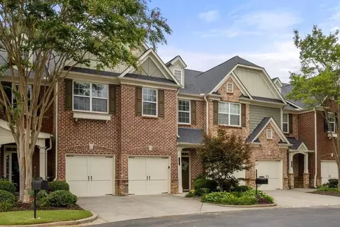 1606 Lexington Dr, Roswell, GA 30075