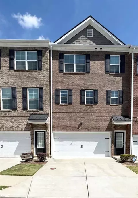 3025 Westpoint Cir, Snellville, GA 30078