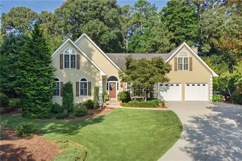612 Trailwood Ln SW, Marietta, GA 30064