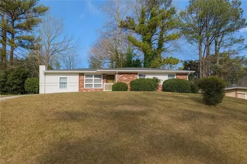 70 Ruzelle Dr SW, Atlanta, GA 30354