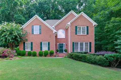 651 Sweetfern Ln, Buford, GA 30518