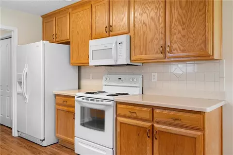 Kitchen - 235 Prominent Loop, Mcdonough, GA 30253 photo 2 of 4