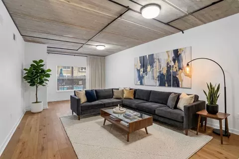 800 Peachtree St NE #2104, Atlanta, GA 30308
