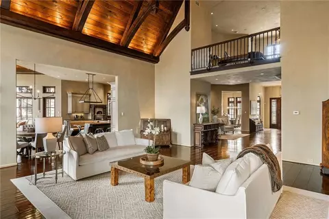 Living - 550 Blue Heron Way, Milton, GA 30004 photo 4 of 13