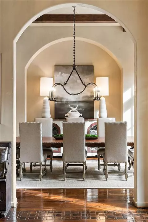 Dining - 550 Blue Heron Way, Milton, GA 30004 photo 2 of 5