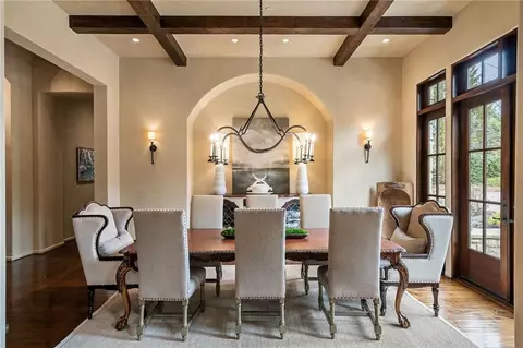 Dining - 550 Blue Heron Way, Milton, GA 30004 photo 3 of 5