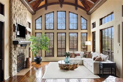 Living - 550 Blue Heron Way, Milton, GA 30004 photo 7 of 13