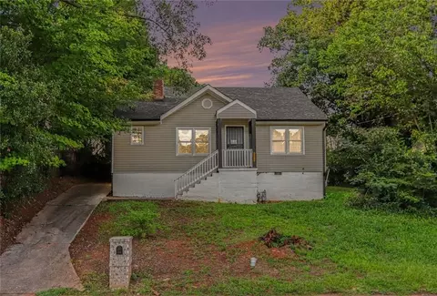 2370 Mcafee Rd, Decatur, GA 30032