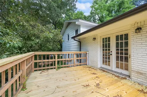Exterior - 192 Summit St, Cornelia, GA 30531 photo 2 of 6