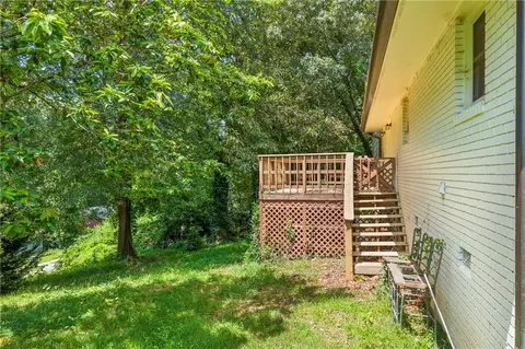 Exterior - 192 Summit St, Cornelia, GA 30531 photo 4 of 6